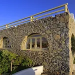 Pelican Hotel 2*