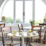 Pelican Hotel