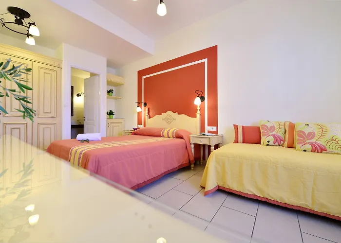 Pelican Hotel Mykonos Town