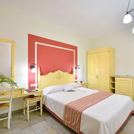 Pelican Mykonos Town