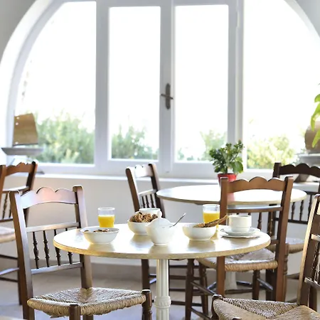 Pelican Hotel