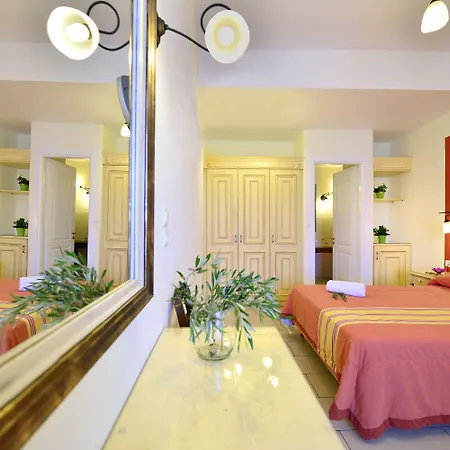 Pelican Hotell Mykonos Town